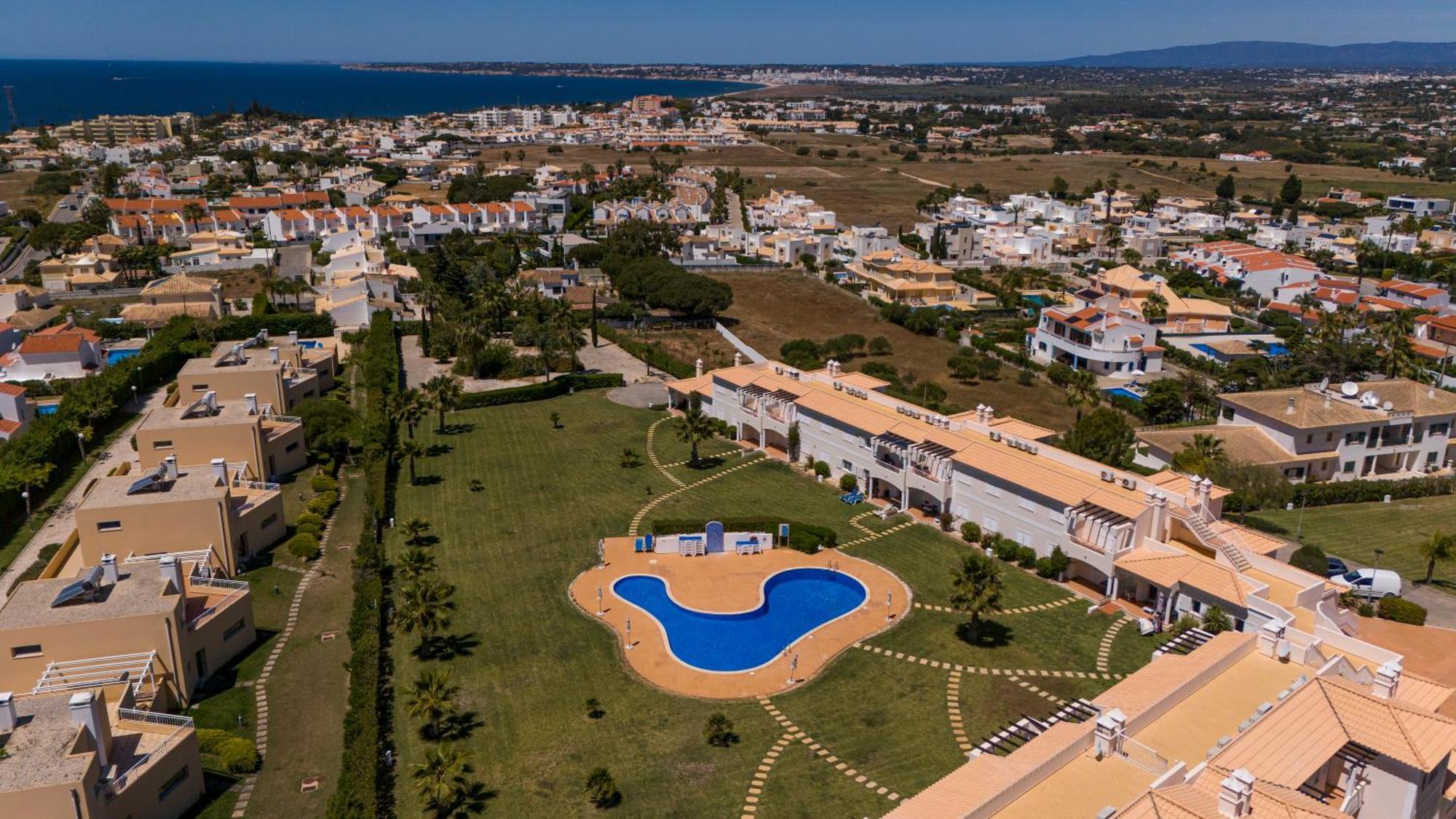 Apartamento no Condomínio Baia Village com Piscina Albufeira Exterior foto