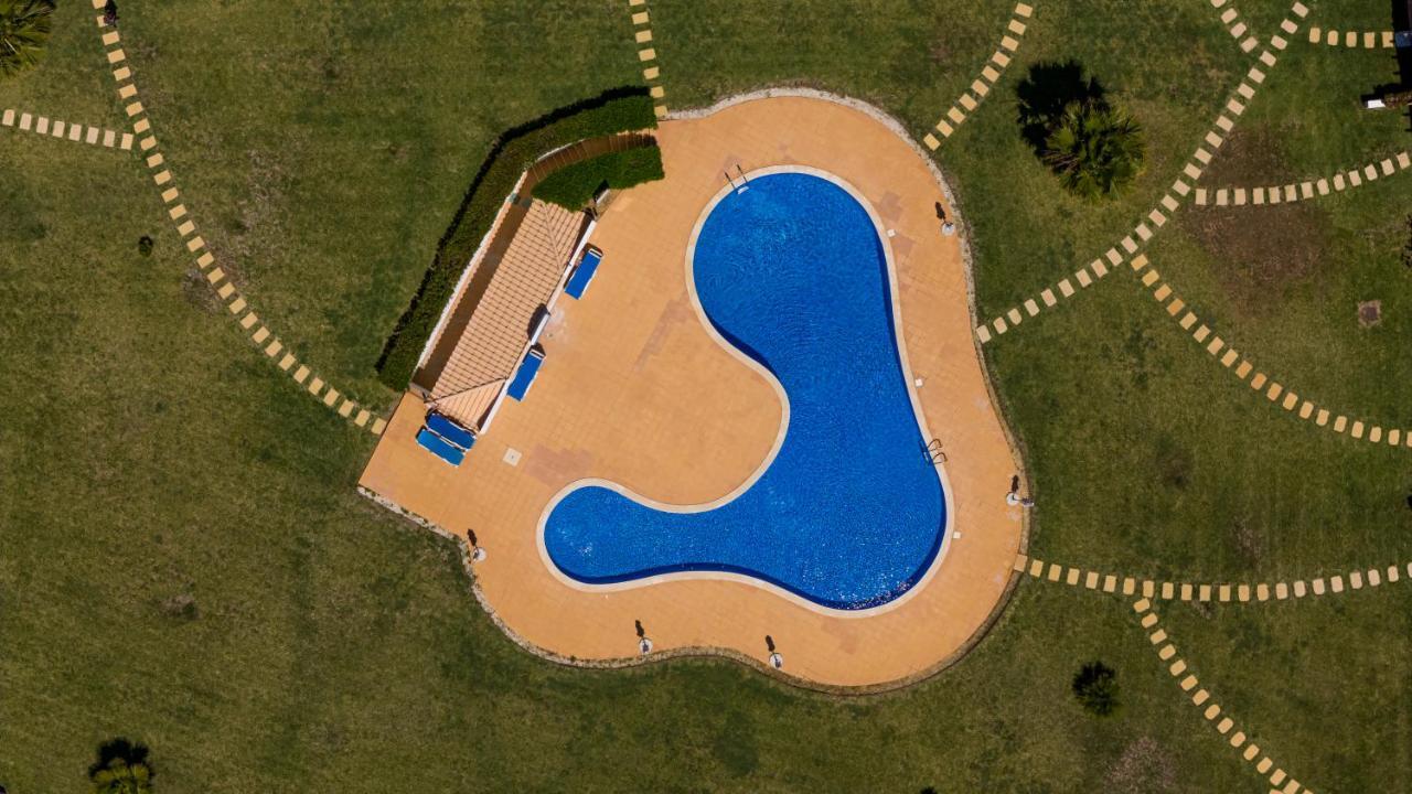 Apartamento no Condomínio Baia Village com Piscina Albufeira Exterior foto