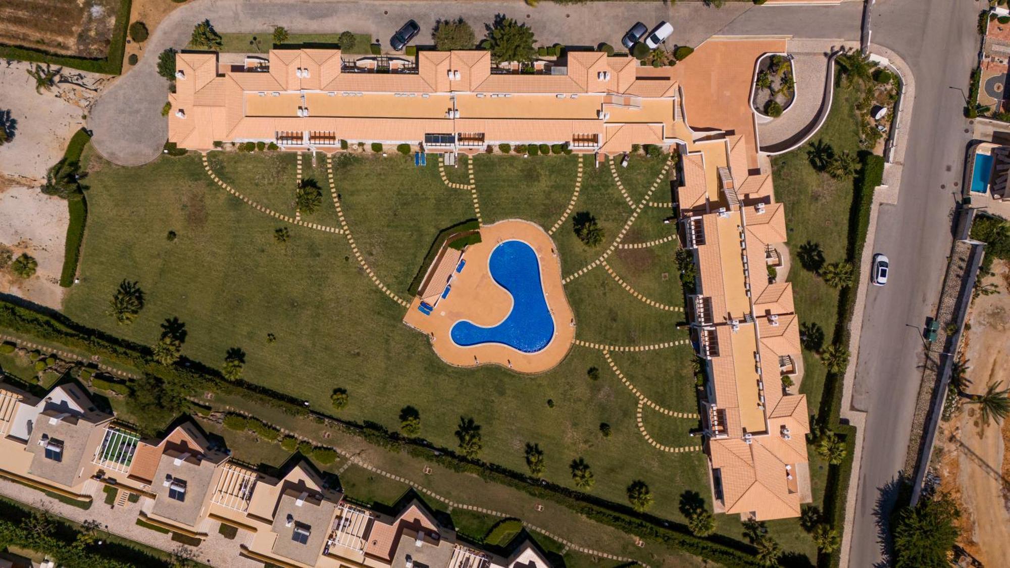 Apartamento no Condomínio Baia Village com Piscina Albufeira Exterior foto